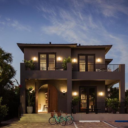 The Rover Miami Ngoại thất bức ảnh